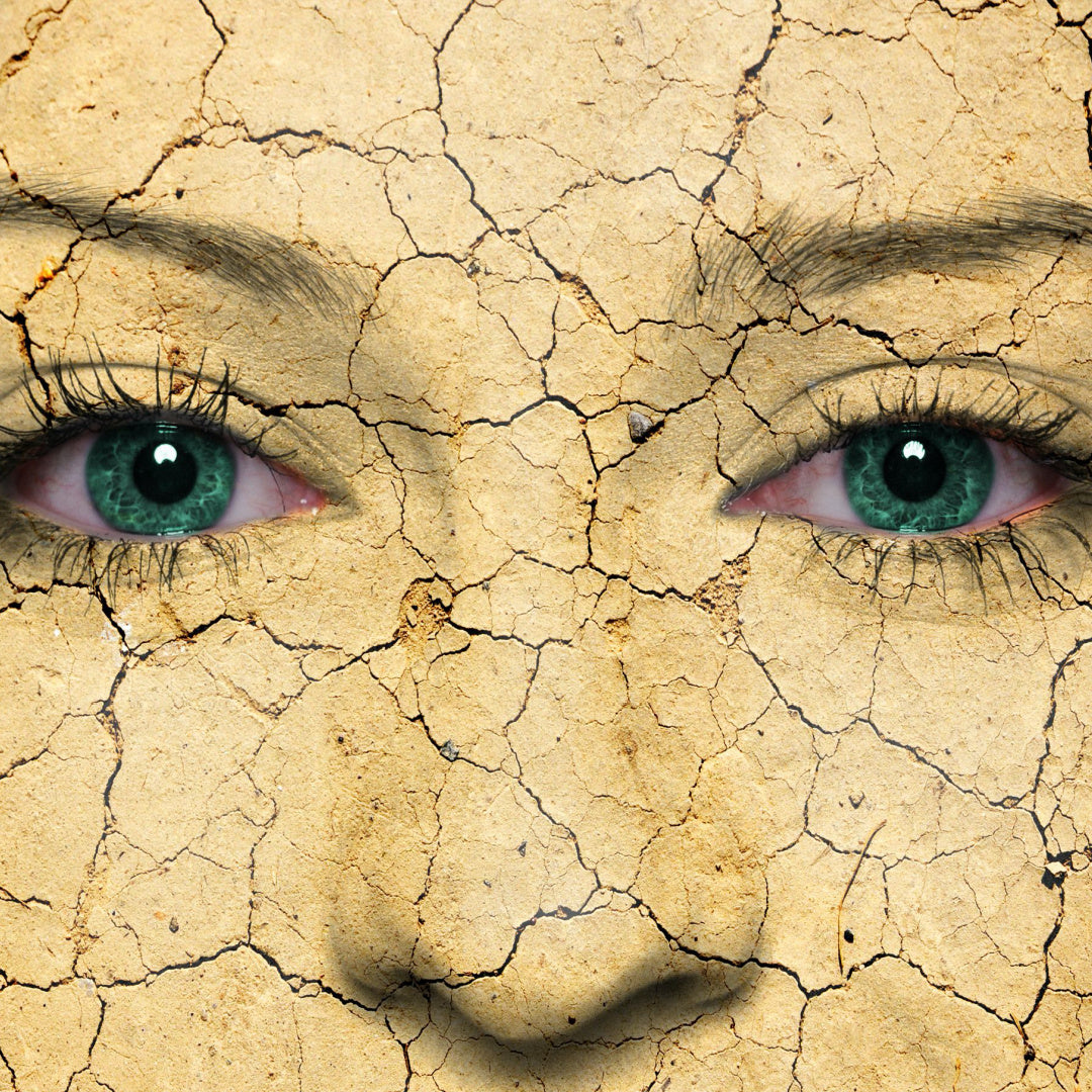 DRY SKIN vs. DEHYDRATED: HOW TO TELL THE DIFFERENCE